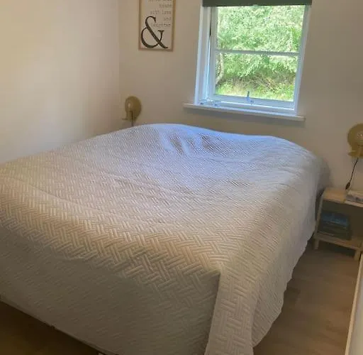 Moderne I Naturskonne Omgivelser בית נופש *